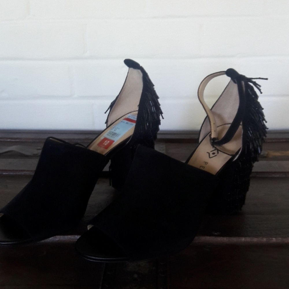 Katy Perry heels